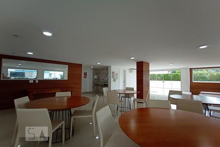 Apartamento à venda com 150m², 3 quartos e 2 vagas Apartamento à venda com 150m², 3 quartos e 2 vagasSalão de Festas