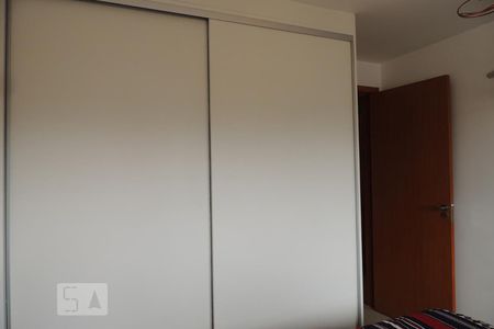 Apartamento à venda com 150m², 3 quartos e 2 vagasQuarto 1 - Armários