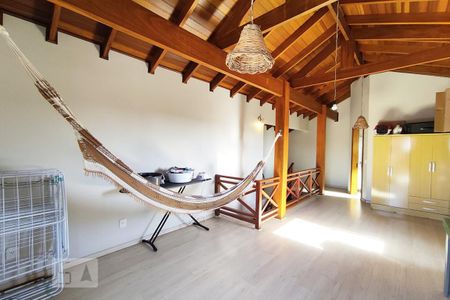 Casa à venda com 90m², 3 quartos e 2 vagas