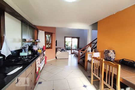 Casa à venda com 90m², 3 quartos e 2 vagas Casa à venda com 90m², 3 quartos e 2 vagasCozinha