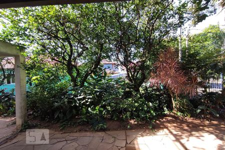 Casa à venda com 90m², 3 quartos e 2 vagas Casa à venda com 90m², 3 quartos e 2 vagasPátio