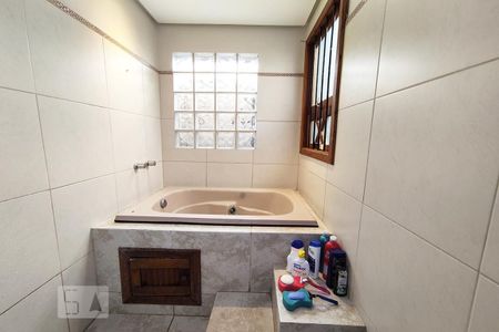 Casa à venda com 90m², 3 quartos e 2 vagas Casa à venda com 90m², 3 quartos e 2 vagasBanheiro