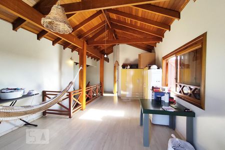 Casa à venda com 90m², 3 quartos e 2 vagas