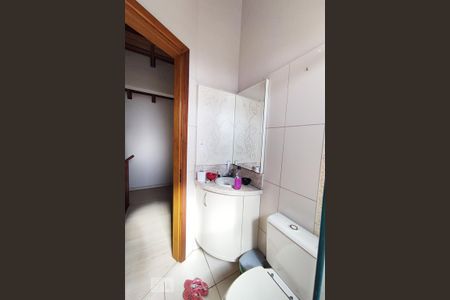 Casa à venda com 90m², 3 quartos e 2 vagas Casa à venda com 90m², 3 quartos e 2 vagasBanheiro 2