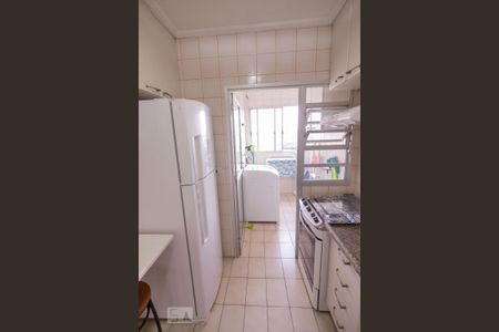 Apartamento à venda com 60m², 2 quartos e 1 vaga Apartamento à venda com 60m², 2 quartos e 1 vagaCozinha