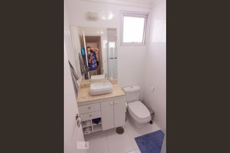 Apartamento à venda com 60m², 2 quartos e 1 vaga Apartamento à venda com 60m², 2 quartos e 1 vagaBanheiro