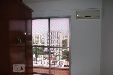 Quarto 1 de apartamento para alugar com 2 quartos, 64m² em Pechincha, Rio de Janeiro