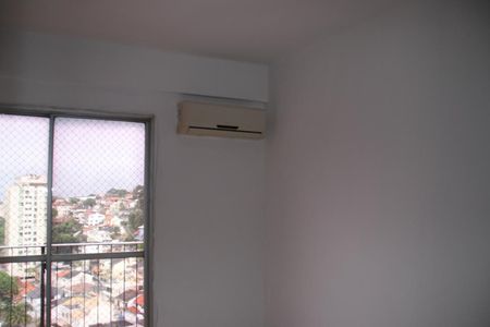 Quarto 1 de apartamento para alugar com 2 quartos, 64m² em Pechincha, Rio de Janeiro