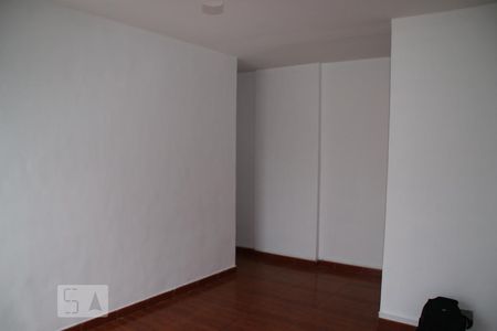 Sala de apartamento para alugar com 2 quartos, 64m² em Pechincha, Rio de Janeiro
