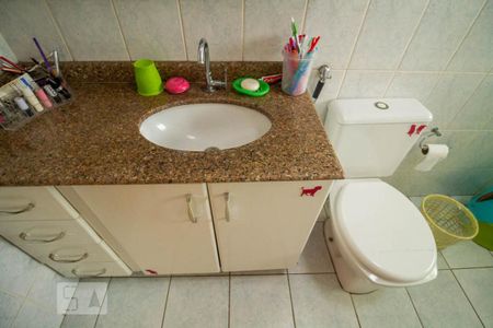 Casa de condomínio à venda com 410m², 4 quartos e 4 vagasBanheiro da Suíte 3