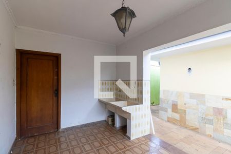 Casa à venda com 500m², 4 quartos e 6 vagas Casa à venda com 500m², 4 quartos e 6 vagasÁrea de serviço