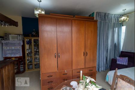 Apartamento à venda com 141m², 3 quartos e 1 vaga Apartamento à venda com 141m², 3 quartos e 1 vagaSala/Quarto