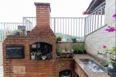 Apartamento à venda com 141m², 3 quartos e 1 vaga Apartamento à venda com 141m², 3 quartos e 1 vagaChurrasqueira