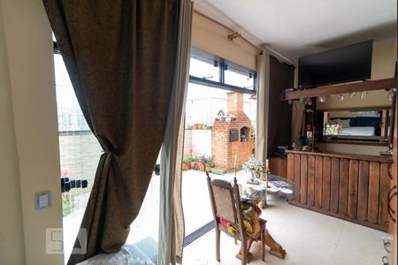 Apartamento à venda com 141m², 3 quartos e 1 vaga Apartamento à venda com 141m², 3 quartos e 1 vagaSala/Quarto