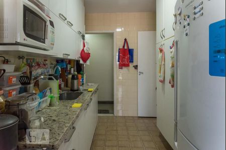 Apartamento à venda com 80m², 2 quartos e 1 vaga Apartamento à venda com 80m², 2 quartos e 1 vagaCozinha