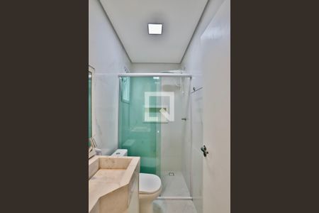 Casa à venda com 132m², 2 quartos e 2 vagas Casa à venda com 132m², 2 quartos e 2 vagasBanheiro do Quarto 2