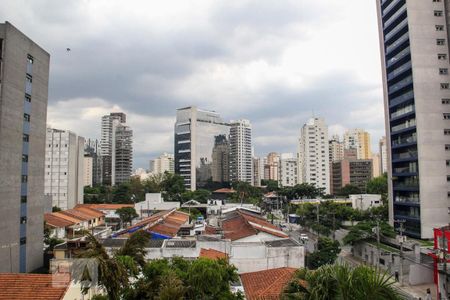 Apartamento à venda com 156m², 3 quartos e 2 vagas Apartamento à venda com 156m², 3 quartos e 2 vagasVista