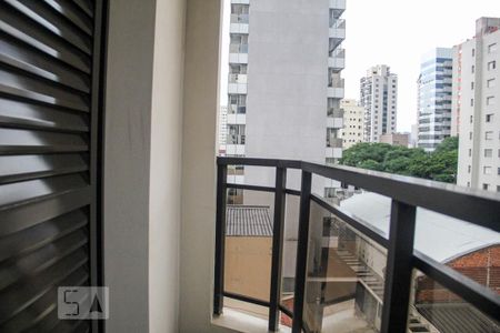 Apartamento à venda com 156m², 3 quartos e 2 vagas Apartamento à venda com 156m², 3 quartos e 2 vagasVaranda da Suíte 2