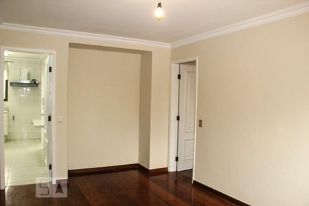 Apartamento à venda com 156m², 3 quartos e 2 vagas Apartamento à venda com 156m², 3 quartos e 2 vagasSala de Jantar
