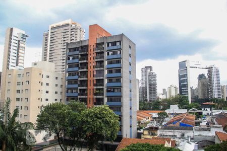 Apartamento à venda com 156m², 3 quartos e 2 vagas Apartamento à venda com 156m², 3 quartos e 2 vagasVista da Varanda da Suíte 2
