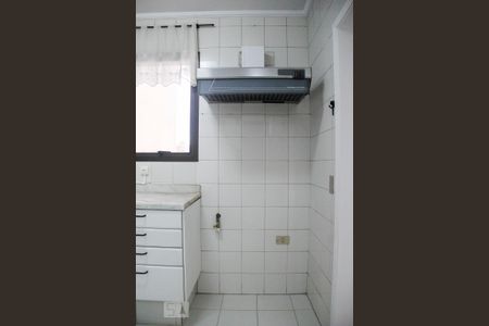 Apartamento à venda com 156m², 3 quartos e 2 vagas Apartamento à venda com 156m², 3 quartos e 2 vagasCozinha