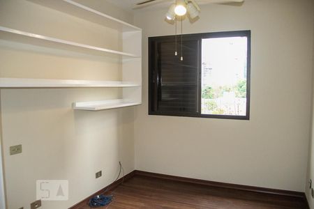 Apartamento à venda com 156m², 3 quartos e 2 vagas Apartamento à venda com 156m², 3 quartos e 2 vagasQuarto 1