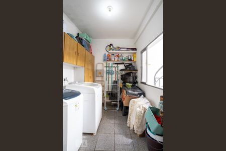 Casa à venda com 440m², 3 quartos e 4 vagas Casa à venda com 440m², 3 quartos e 4 vagasÁrea de Serviço