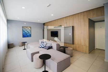 Apartamento à venda com 33m², 2 quartos e sem vaga Apartamento à venda com 33m², 2 quartos e sem vagaSalão de festas