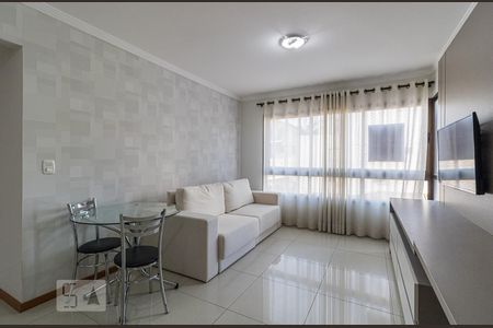Sala de apartamento para alugar com 1 quarto, 39m² em Petrópolis, Porto Alegre
