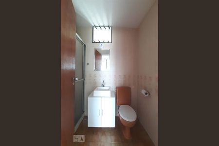 Apartamento à venda com 77m², 3 quartos e 1 vaga Apartamento à venda com 77m², 3 quartos e 1 vagaBanheiro Social