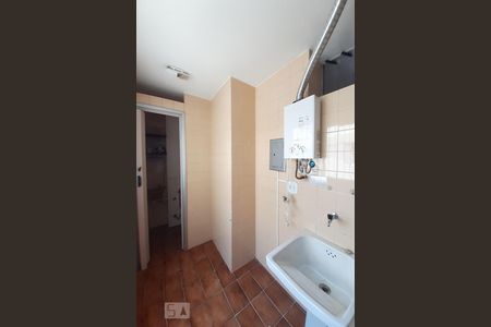 Apartamento à venda com 77m², 3 quartos e 1 vaga Apartamento à venda com 77m², 3 quartos e 1 vagaÁrea de Serviço