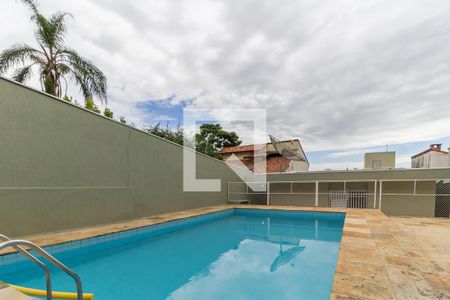 Casa para alugar com 450m², 3 quartos e 3 vagas Casa para alugar com 450m², 3 quartos e 3 vagasÁrea comum - Piscina