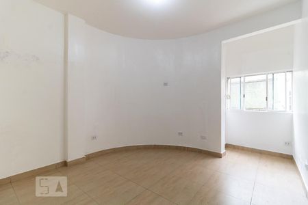 Quarto de kitnet/studio para alugar com 1 quarto, 29m² em Sé, São Paulo