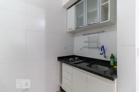 Cozinha de kitnet/studio para alugar com 1 quarto, 29m² em Sé, São Paulo