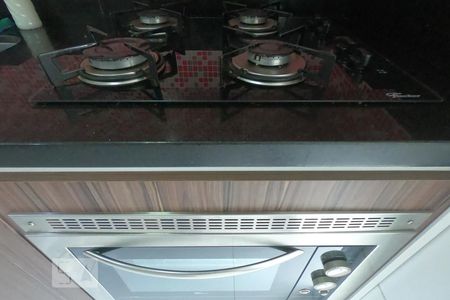 Apartamento à venda com 54m², 2 quartos e 1 vagaCozinha