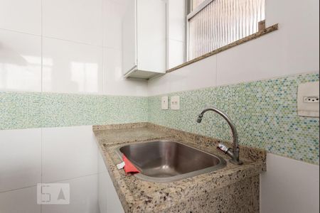 Apartamento à venda com 40m², 1 quarto e sem vagaCozinha e Área de Serviço