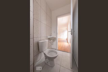 Banheiro de apartamento para alugar com 1 quarto, 47m² em São Francisco, Belo Horizonte