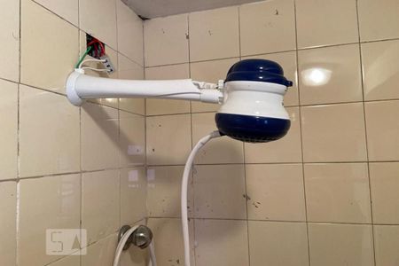 Apartamento para alugar com 300m², 4 quartos e 4 vagas Apartamento para alugar com 300m², 4 quartos e 4 vagasChuveiro