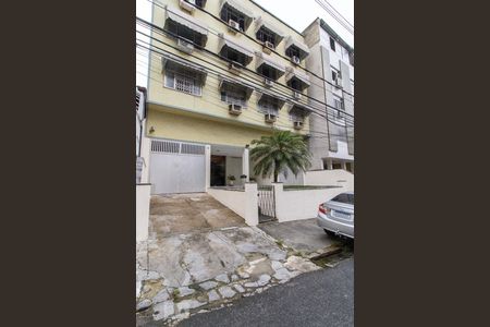Apartamento à venda com 50m², 1 quarto e 1 vaga Apartamento à venda com 50m², 1 quarto e 1 vagaFachada