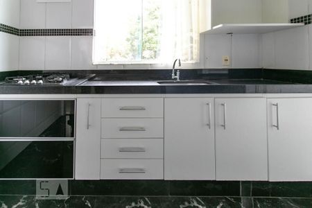 Apartamento à venda com 160m², 3 quartos e 2 vagasCozinha