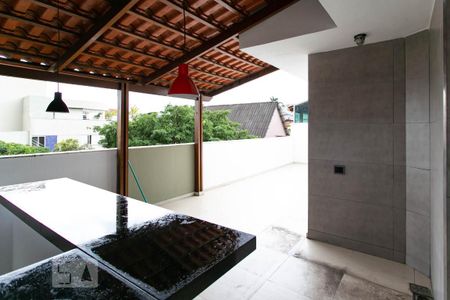 Apartamento à venda com 160m², 3 quartos e 2 vagasCobertura