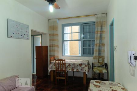 Sala de apartamento para alugar com 2 quartos, 40m² em Centro Histórico, Porto Alegre