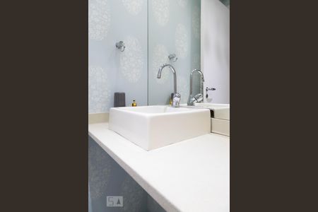 Apartamento para alugar com 189m², 3 quartos e 3 vagasLavabo