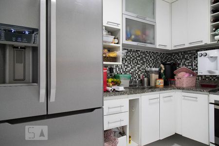 Apartamento para alugar com 189m², 3 quartos e 3 vagasCozinha 