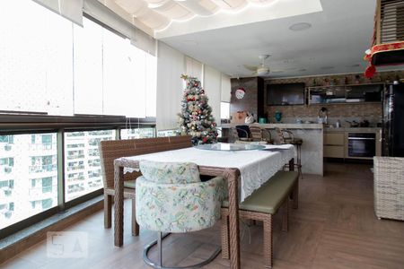 Apartamento para alugar com 189m², 3 quartos e 3 vagasVaranda gourmet