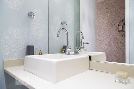 Apartamento para alugar com 189m², 3 quartos e 3 vagasLavabo