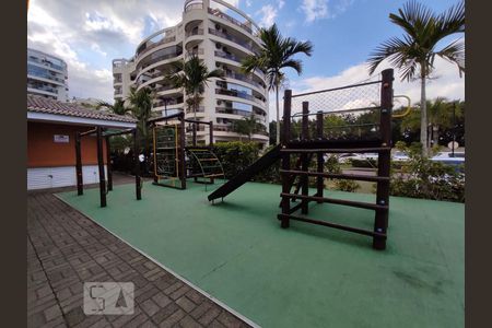 Apartamento para alugar com 189m², 3 quartos e 3 vagasÁrea comum - playground