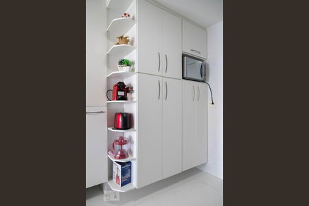 Apartamento para alugar com 189m², 3 quartos e 3 vagasCozinha 