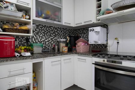 Apartamento para alugar com 189m², 3 quartos e 3 vagasCozinha 