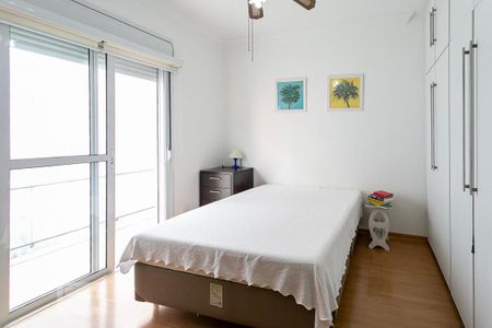 Casa à venda com 484m², 5 quartos e 3 vagas Casa à venda com 484m², 5 quartos e 3 vagasSuite 2